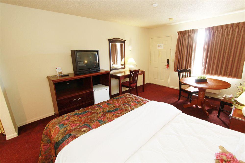 Hotel Oyo Wa Bellevue