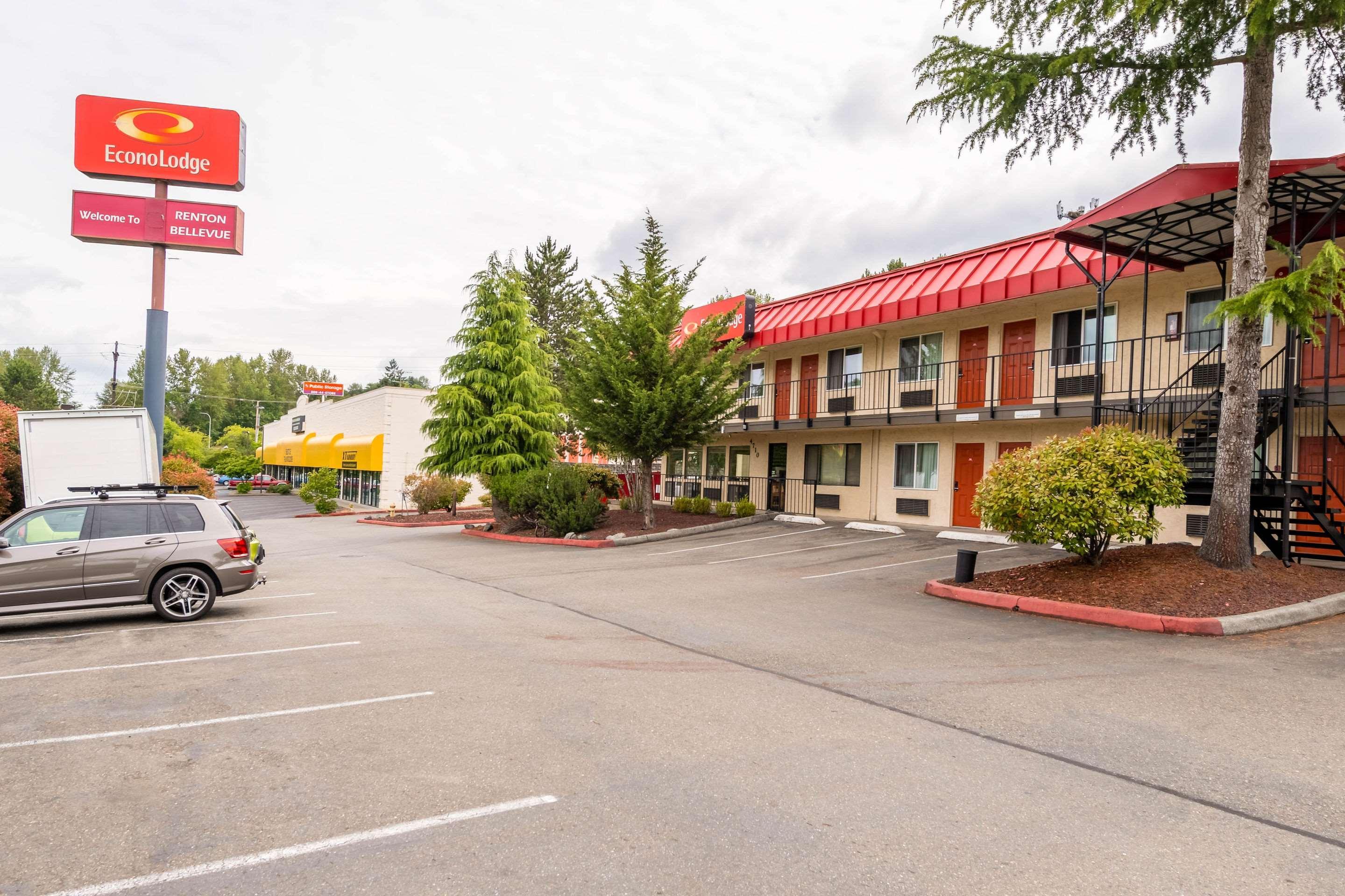 Oyo Wa Bellevue Hotel 3*