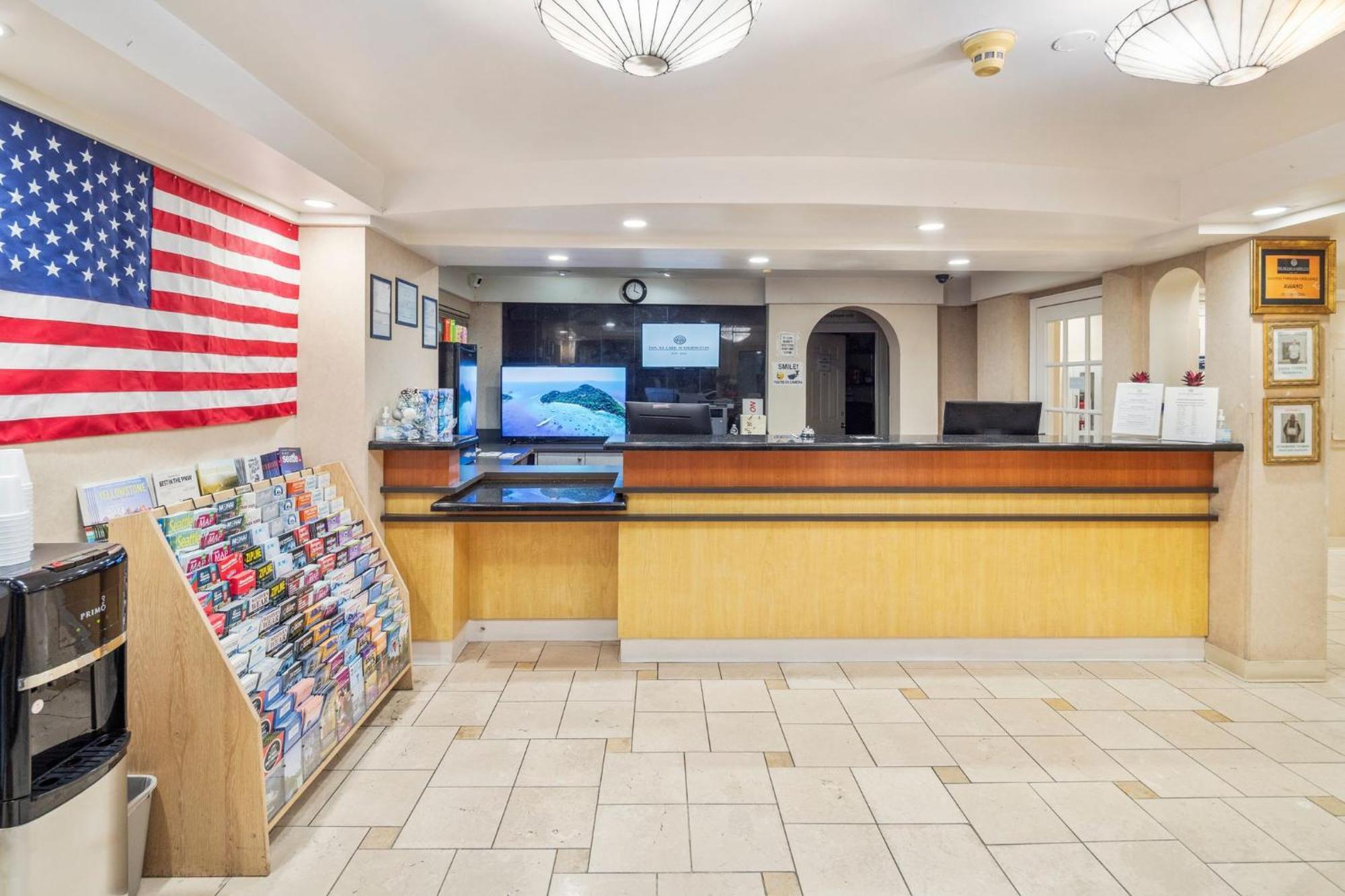 Hotel At Washington By Oyo I-405 Renton
